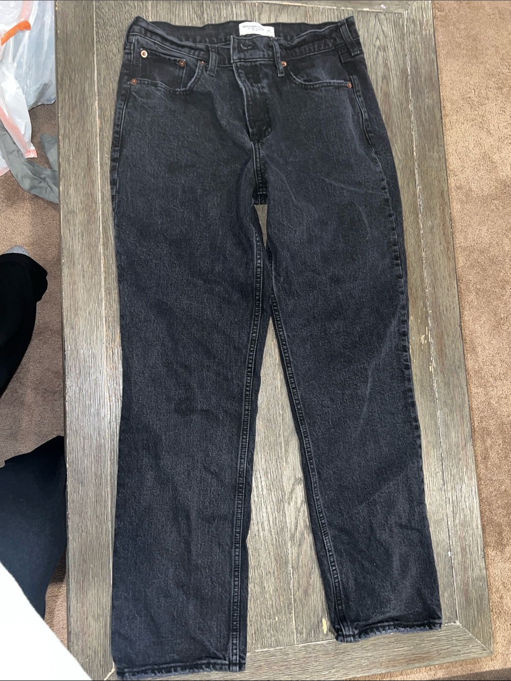 Abercrombie 90s straight mid rise 29 regular jeans black